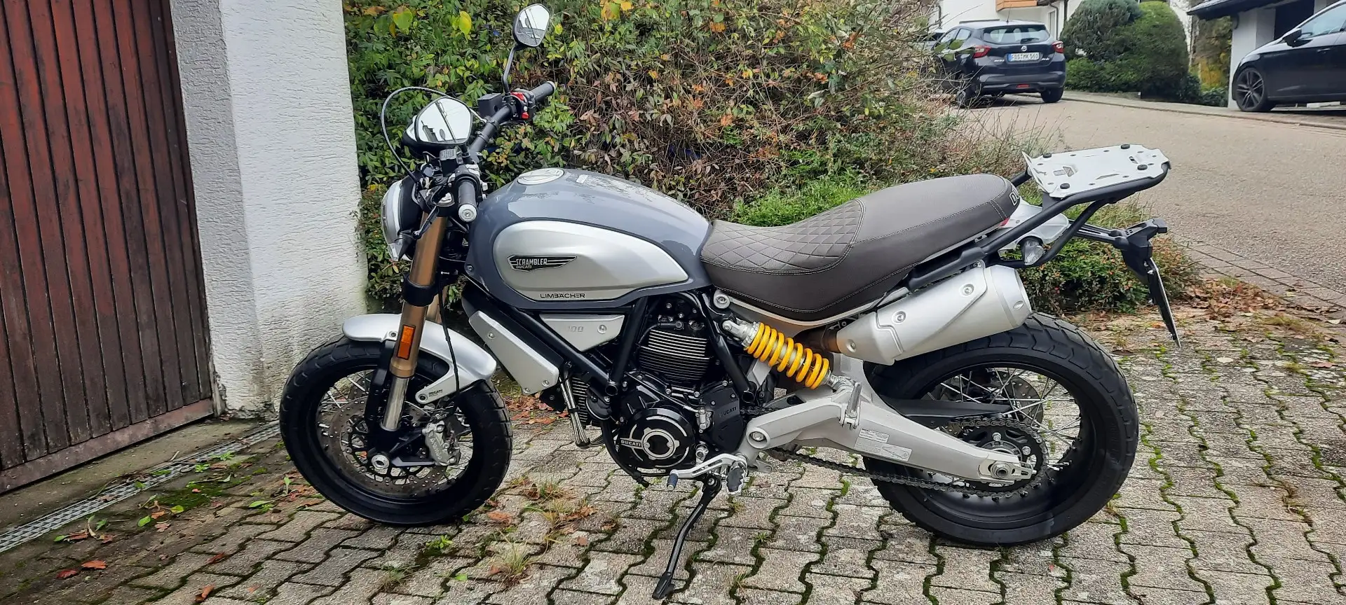 Ducati Scrambler 1100 Special Grau - 1