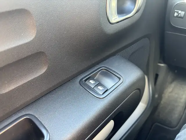 Citroen C3 view 4