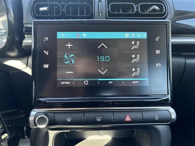 Citroen C3 view 10