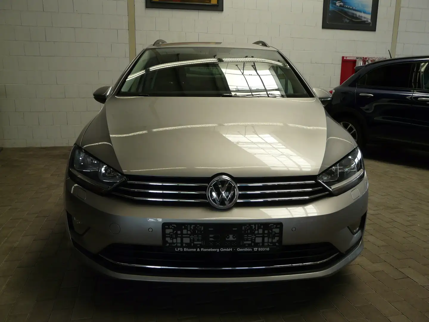 Volkswagen Golf Sportsvan Sound BMT/Start-Stopp SHZ AHK Allwetter Gris - 2