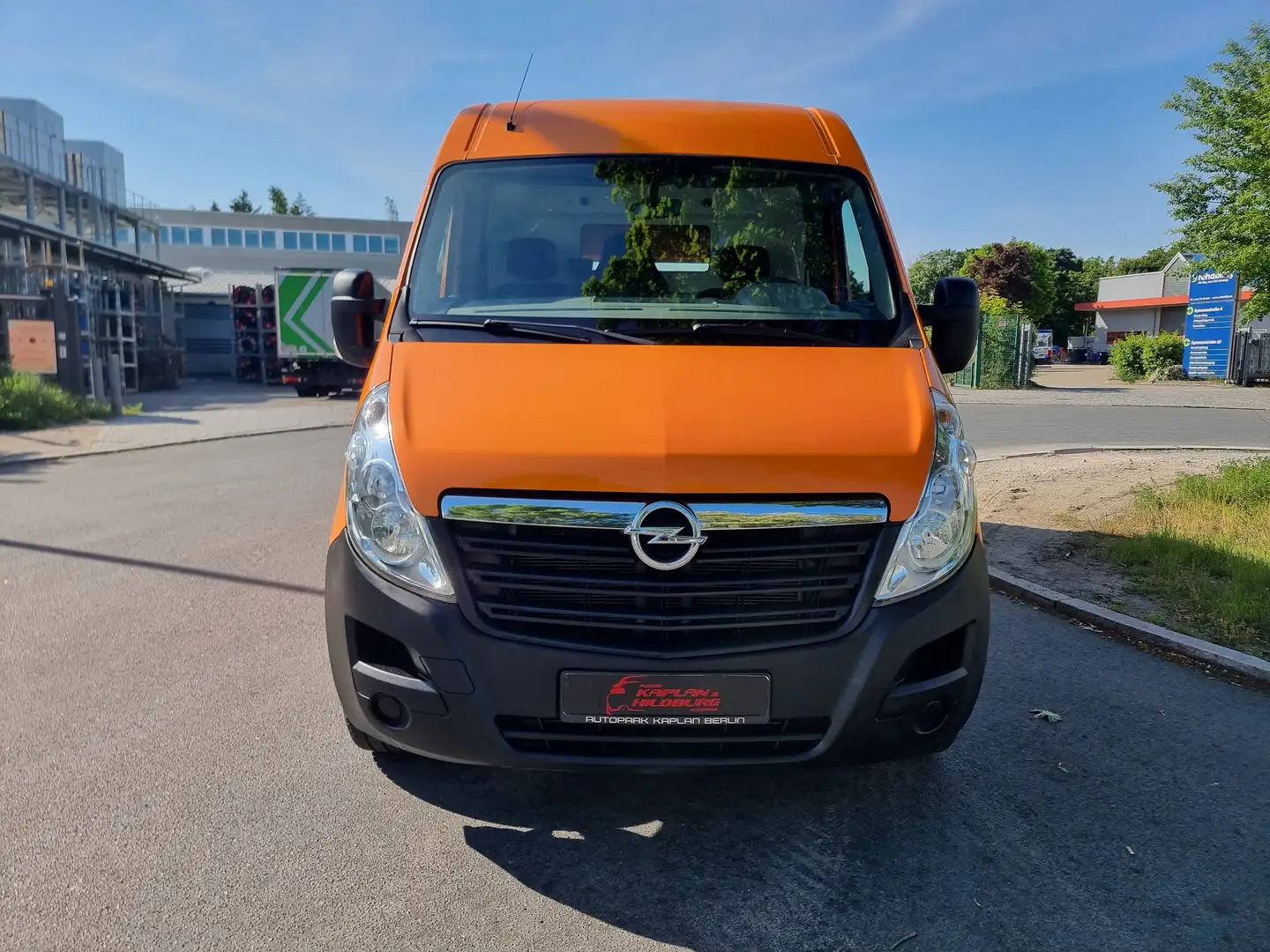 Opel Movano B Kasten L2H2 3,5t, KLIMA, 3 SITZER, AUTOMATIK Orange - 2