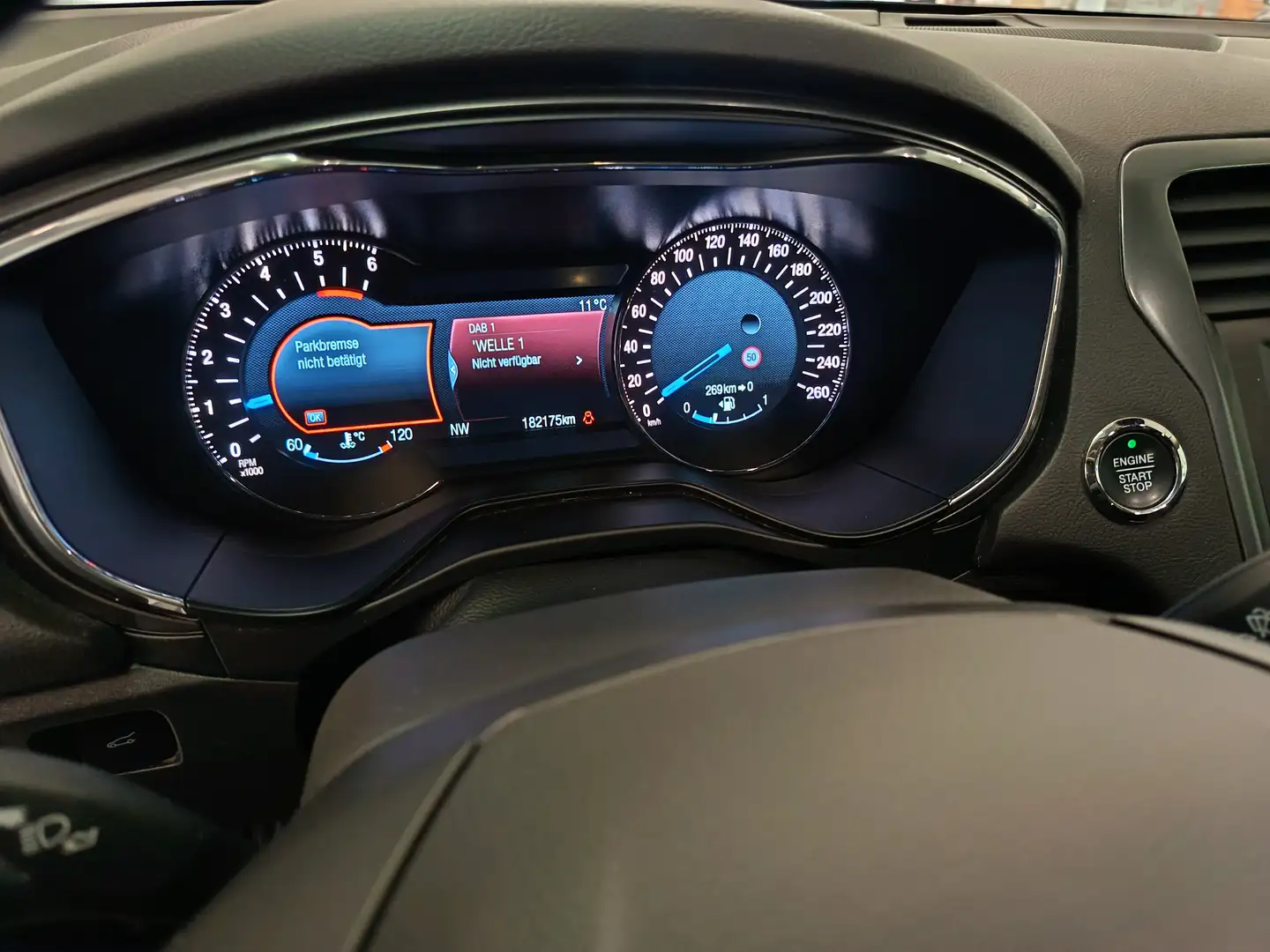 Ford Mondeo Mondeo Traveller Titanium 2,0 TDCi Start/Stop Titanium Grau - 1