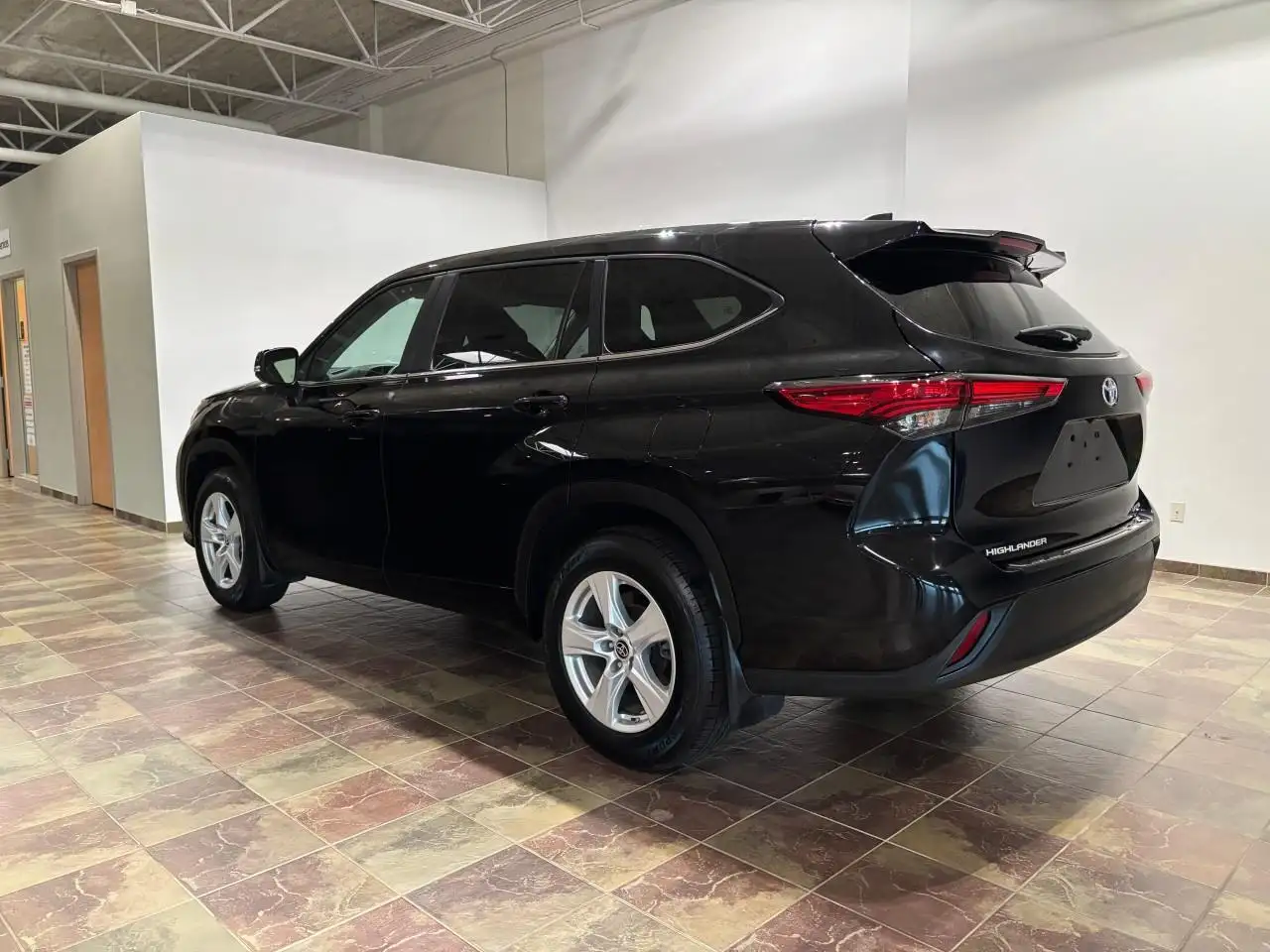 Toyota Highlander снимка Toyota Highlander