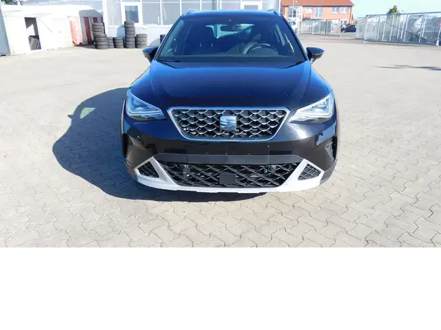 Seat Arona view 3