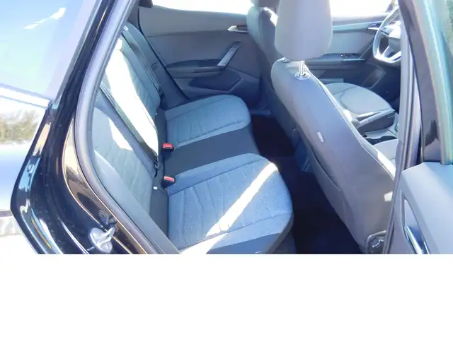 Seat Arona view 12