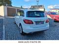 Mercedes-Benz B 180 B -Klasse B 180 Navi PDC V+ H LED Automatik Bílá - thumbnail 4
