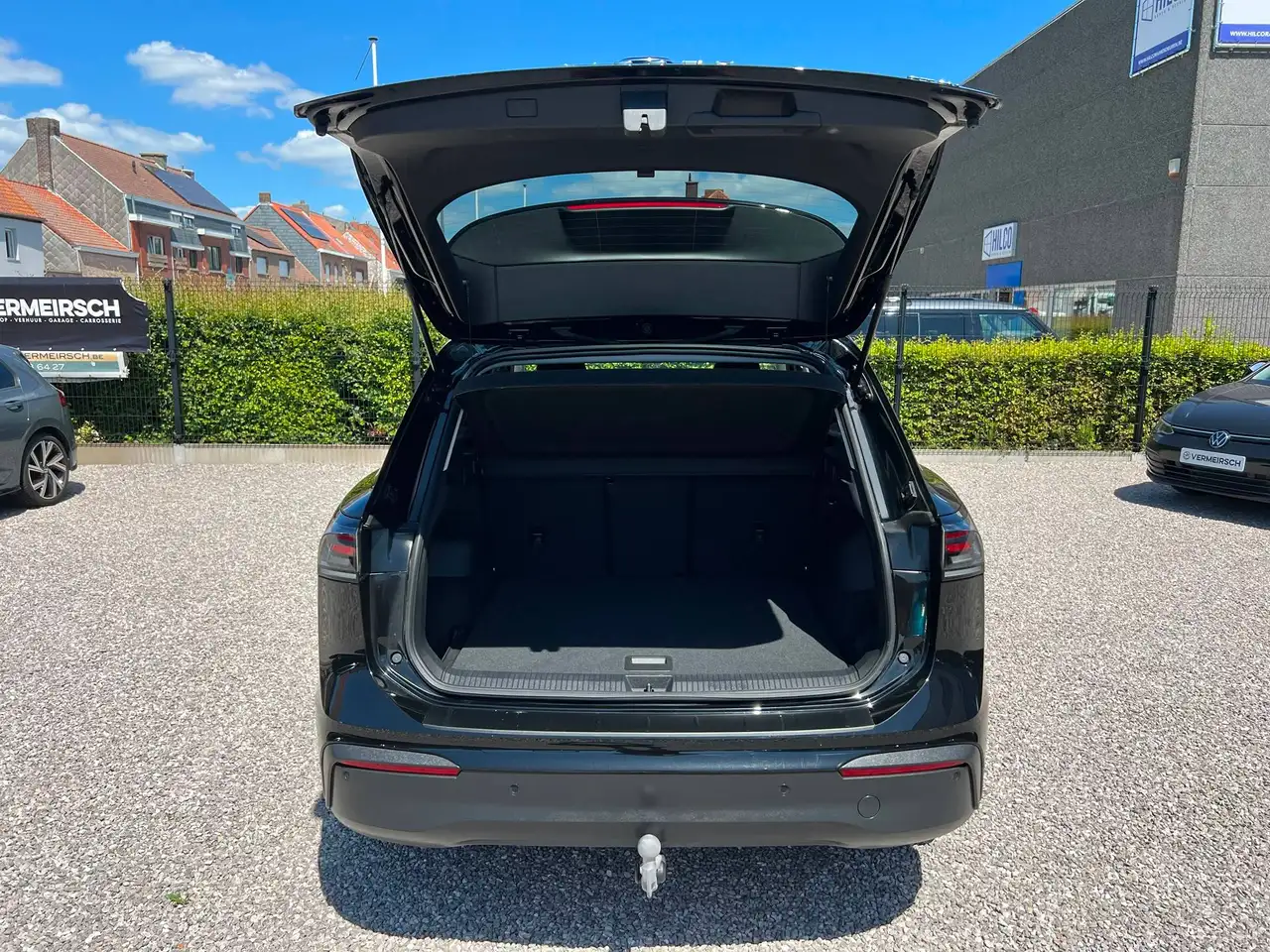 Volkswagen Tiguan 1.5 eTSI MHEV ACT Life Business Premium OPF DSG*GOAL EDITION*TREKHAAK*APPLE CARPLAY*BTW, миниатюра 12