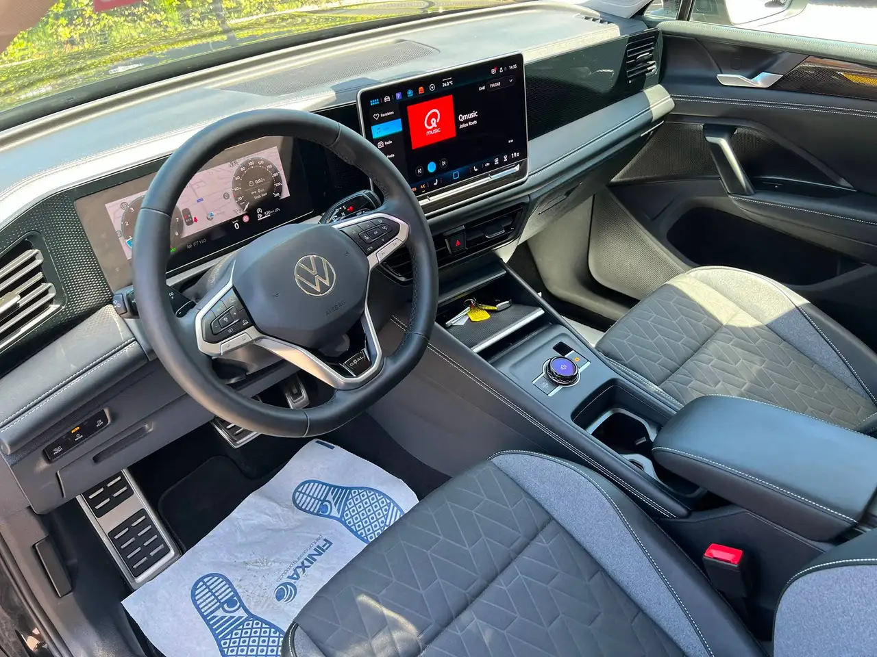 Volkswagen Tiguan 1.5 eTSI MHEV ACT Life Business Premium OPF DSG*GOAL EDITION*TREKHAAK*APPLE CARPLAY*BTW, миниатюра 14