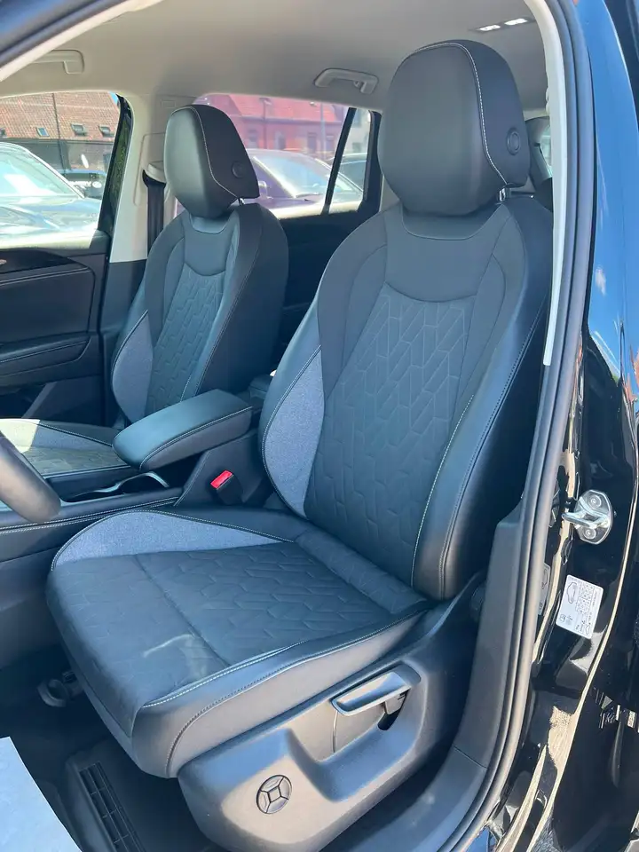 Volkswagen Tiguan 1.5 eTSI MHEV ACT Life Business Premium OPF DSG*GOAL EDITION*TREKHAAK*APPLE CARPLAY*BTW, миниатюра 18