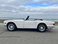 Triumph TR6 - thumbnail 16