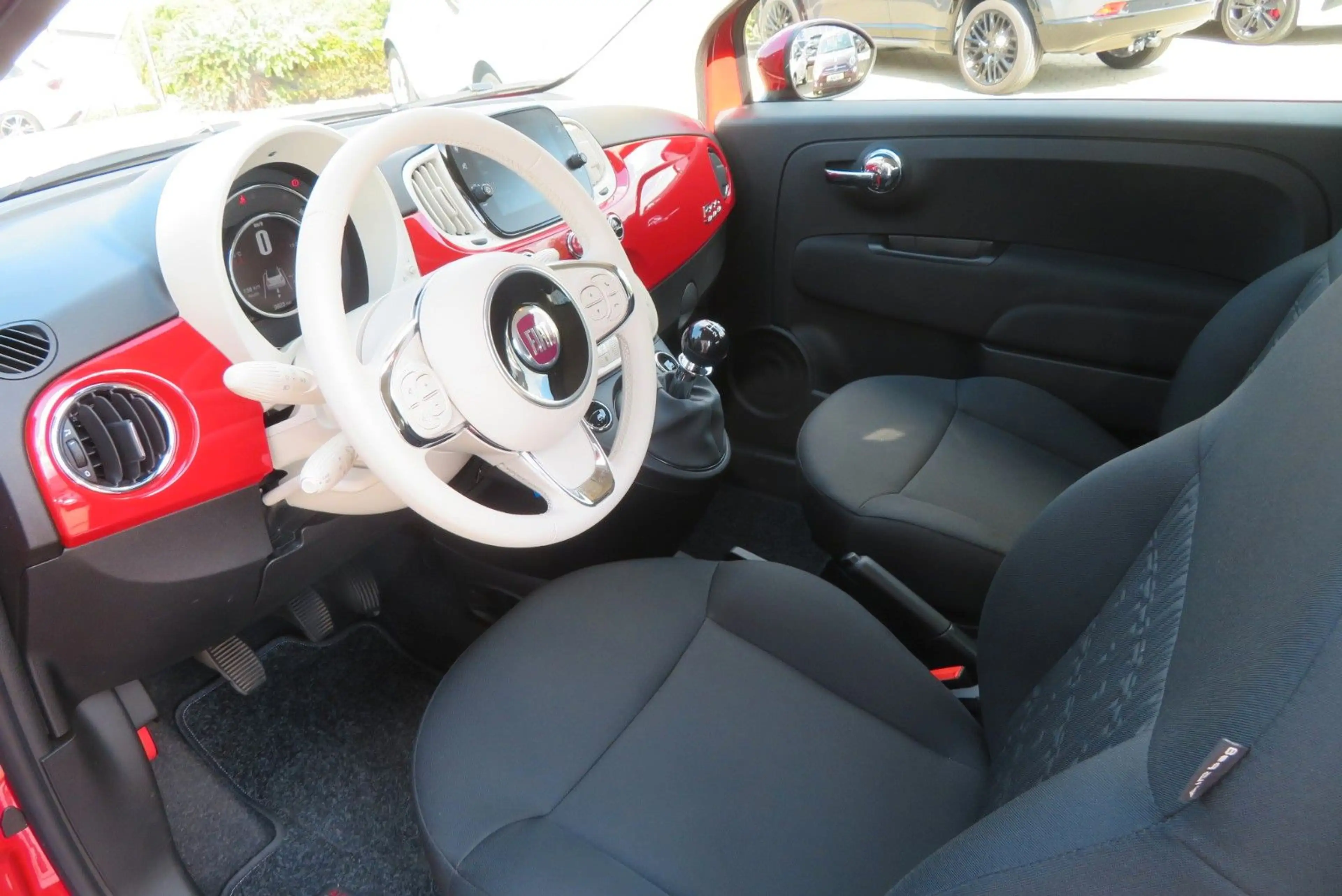 Fiat 500C 1.0 MildHybrid Dolcevita *TFT* — photo 7