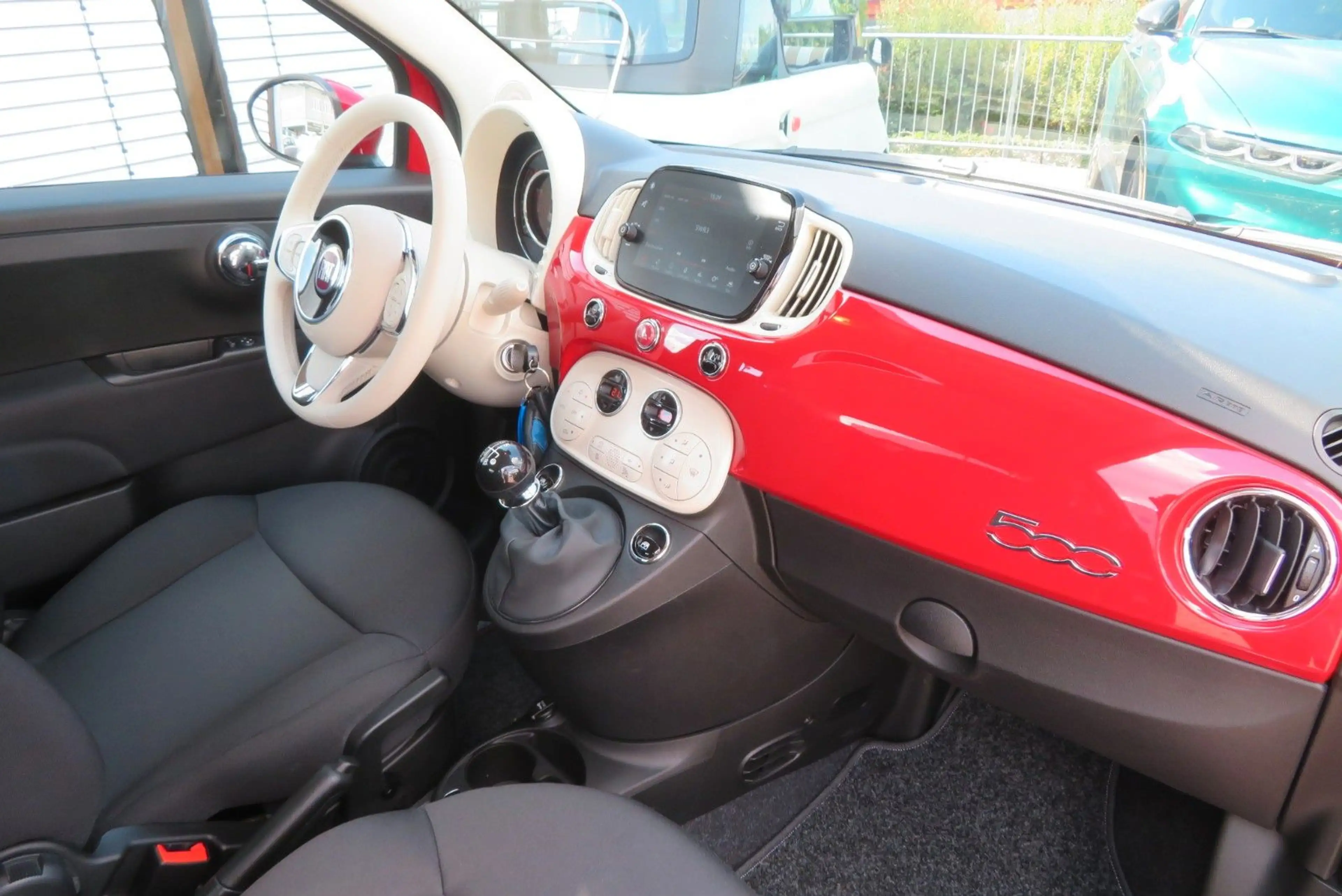 Fiat 500C 1.0 MildHybrid Dolcevita *TFT* — photo 12