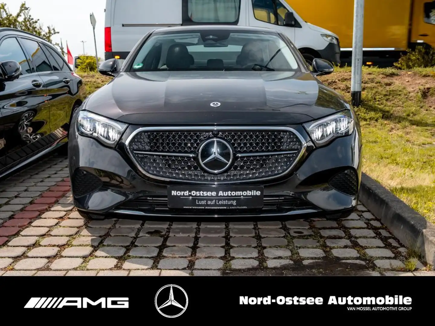 Mercedes-Benz E 300 de 4M AVANTGARDE ADV LED DISTRO KAMERA 9G Grau - 2
