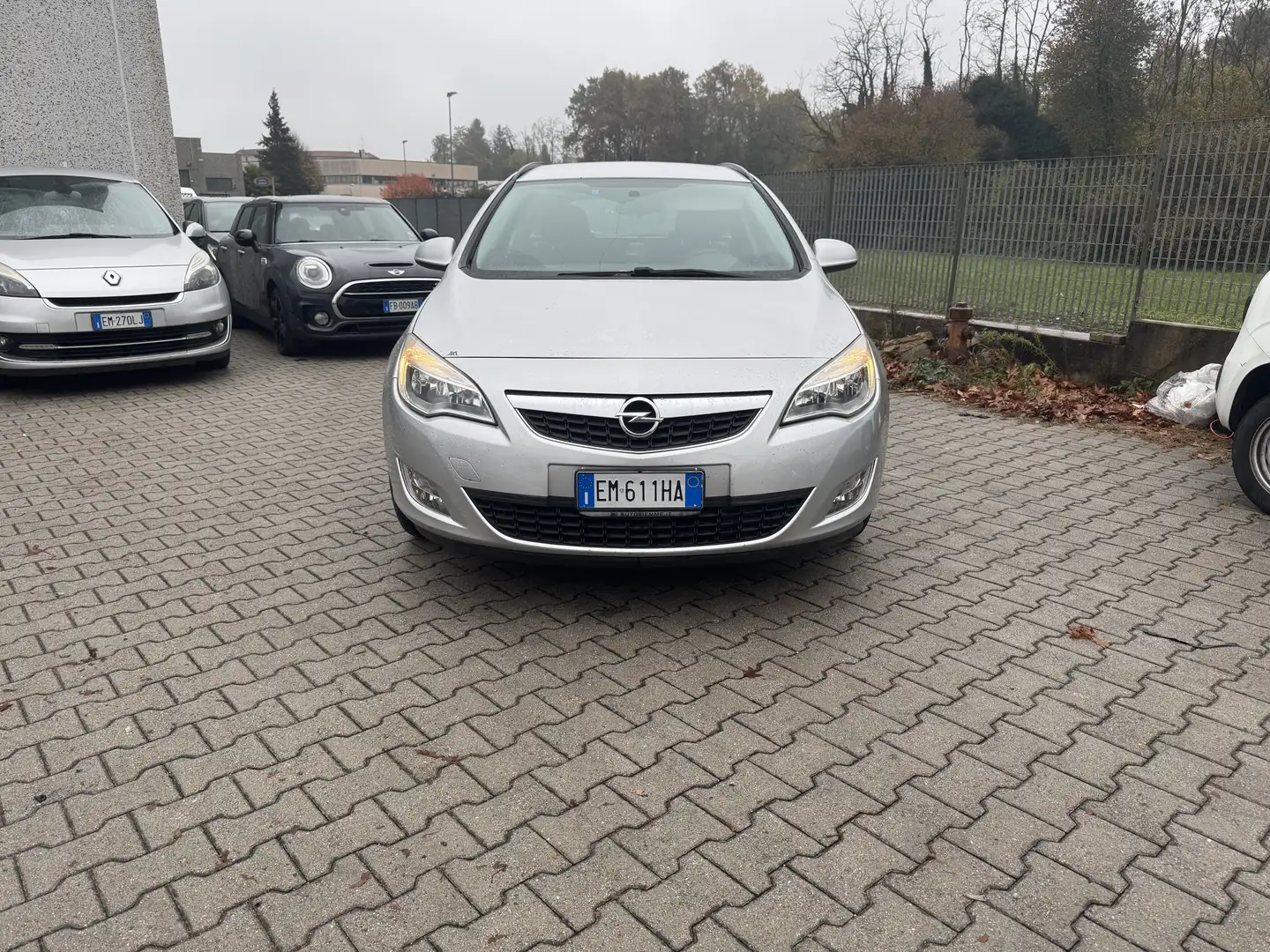Opel Astra Sports Tourer 1.7 cdti Cosmo 110cv - 1