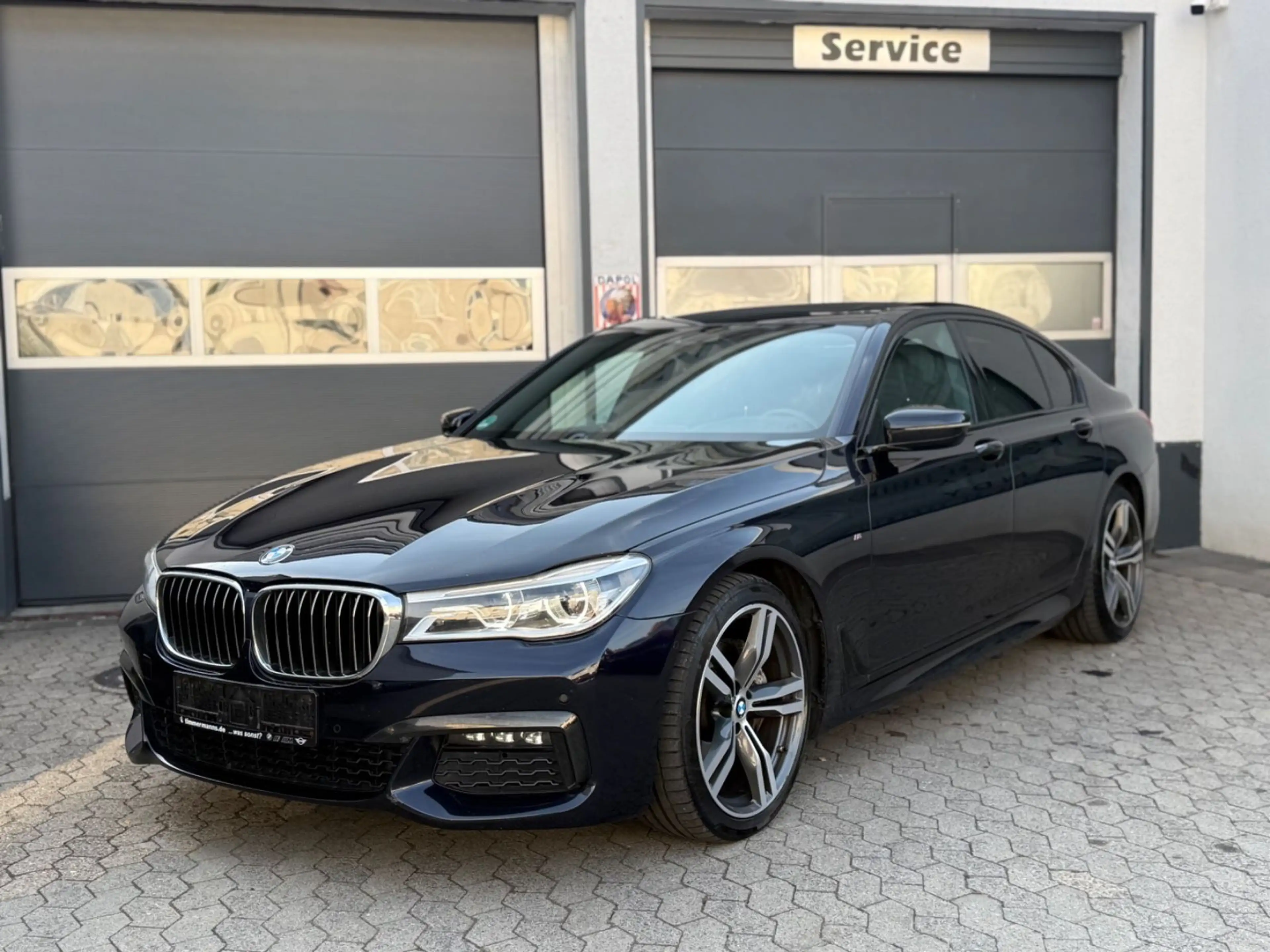 BMW 730 d M-Paket xDrive *Head-Up*Massage*