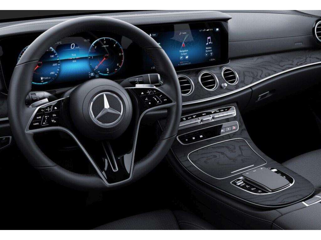 Mercedes-Benz E 220