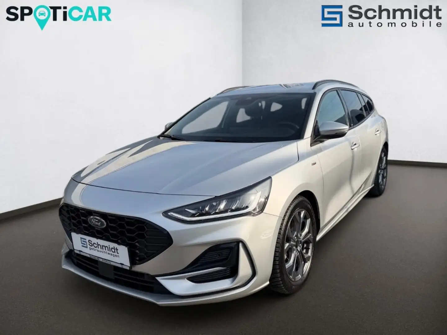 Ford Focus Turnier 1,5 EcoBlue ST-Line Aut. Silber - 1