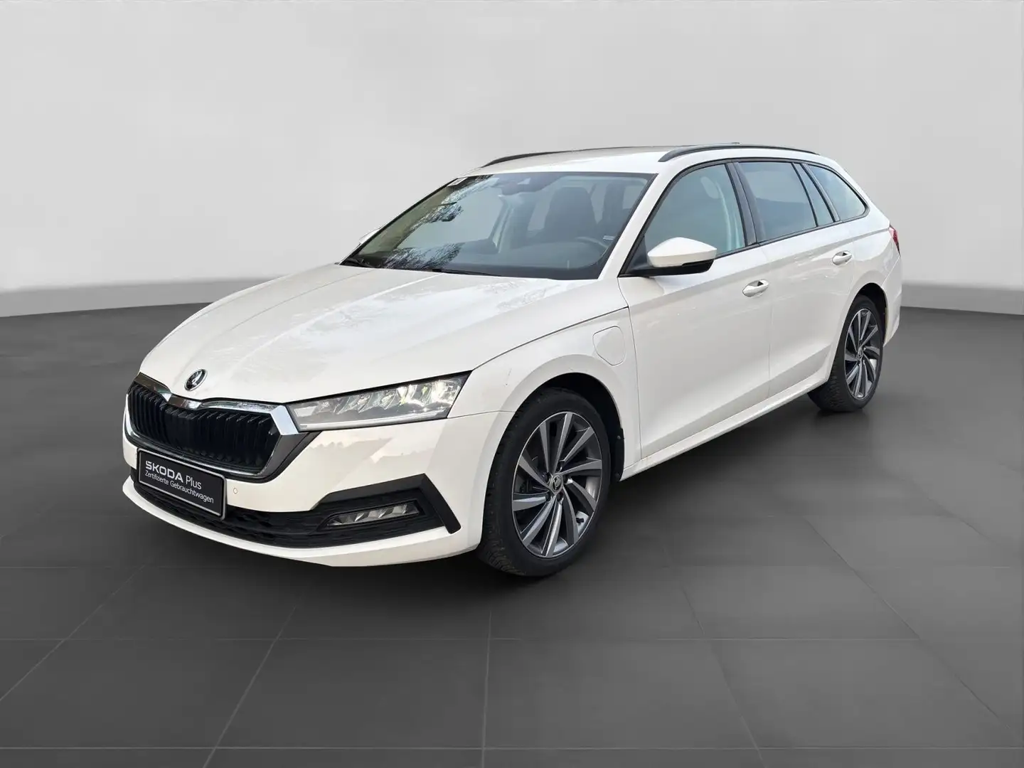 Skoda Octavia Combi iV AMBITION LM18 SITZH PDC+ Weiß - 2