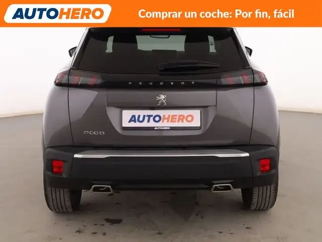 Peugeot 2008 view 5