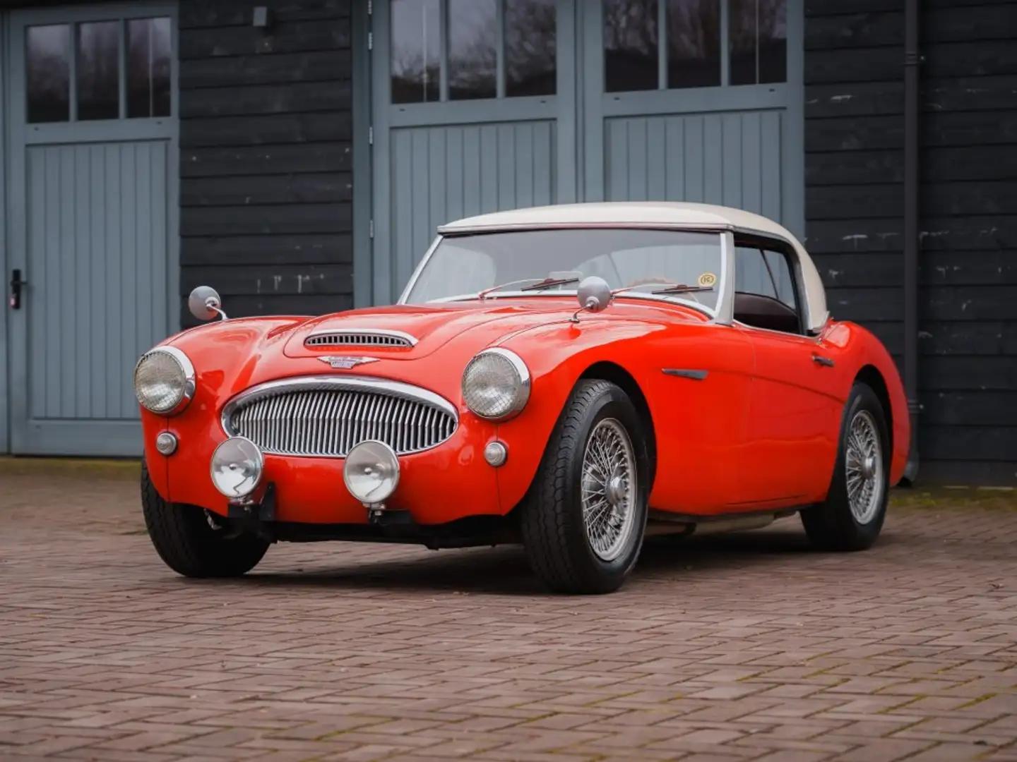 Austin-Healey 3000 BT7 Rouge - 2