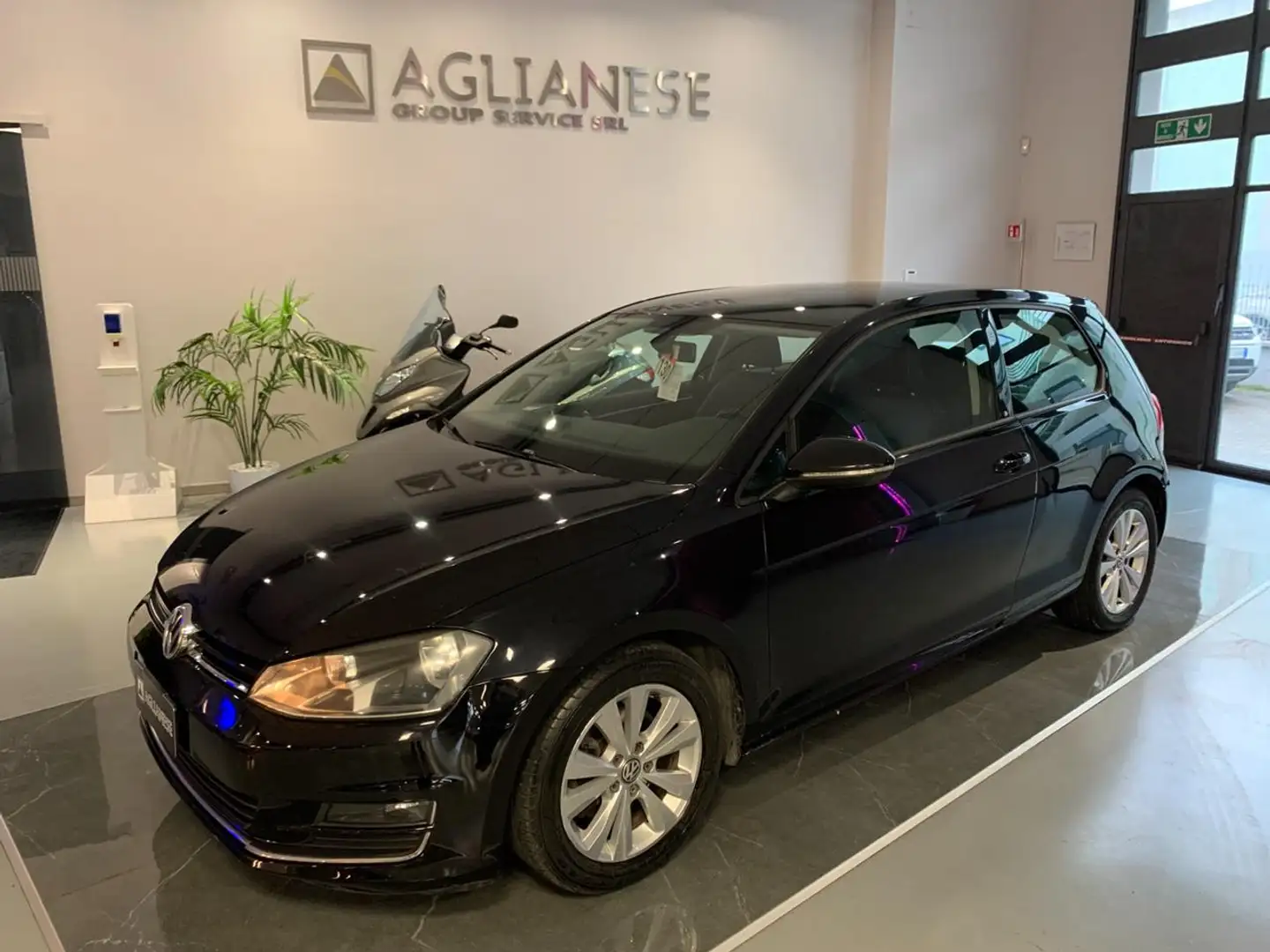 Volkswagen Golf 1.4 TSI 3p. Highline BlueMotion Technology Nero - 1