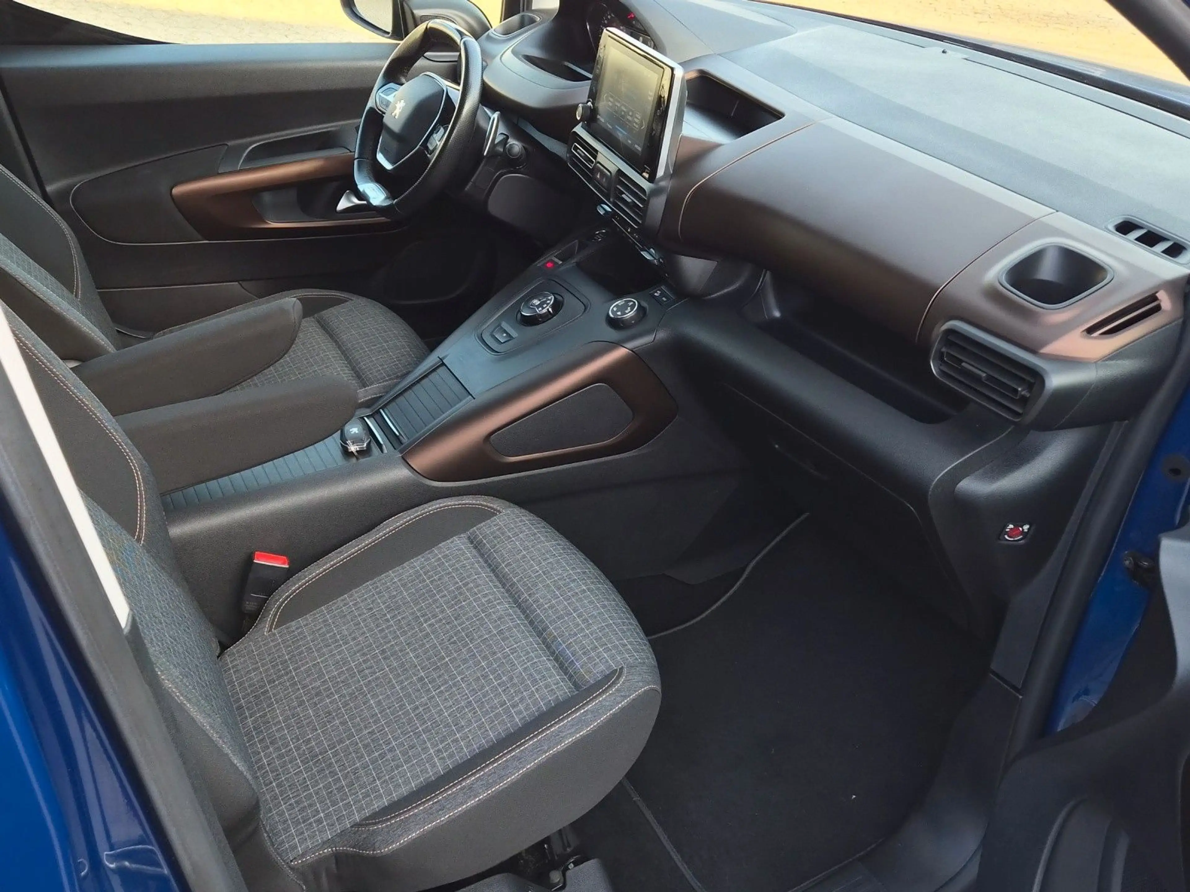 Peugeot Rifter Allure GT Lin L2 7 Sitz Automatik Tüv Neu — photo 10