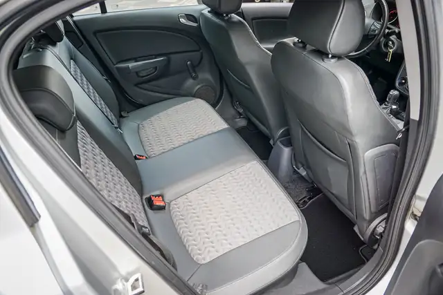 Opel Corsa view 14