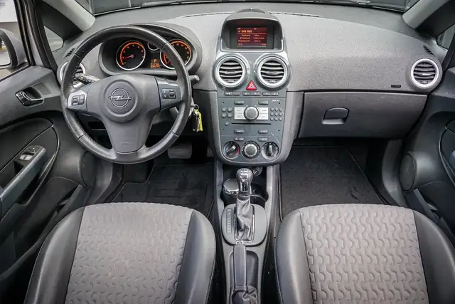 Opel Corsa view 7