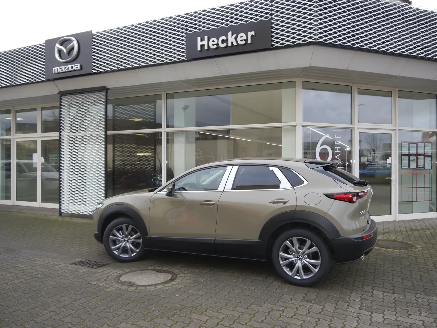 Mazda CX-30 e-SKYACTIVE G 140 EXCLUSIVE OKTOBER KRACHER AKTION Bronze - 1