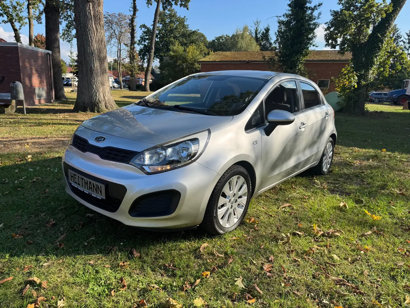 Kia Rio Edition 7 Silber - 2