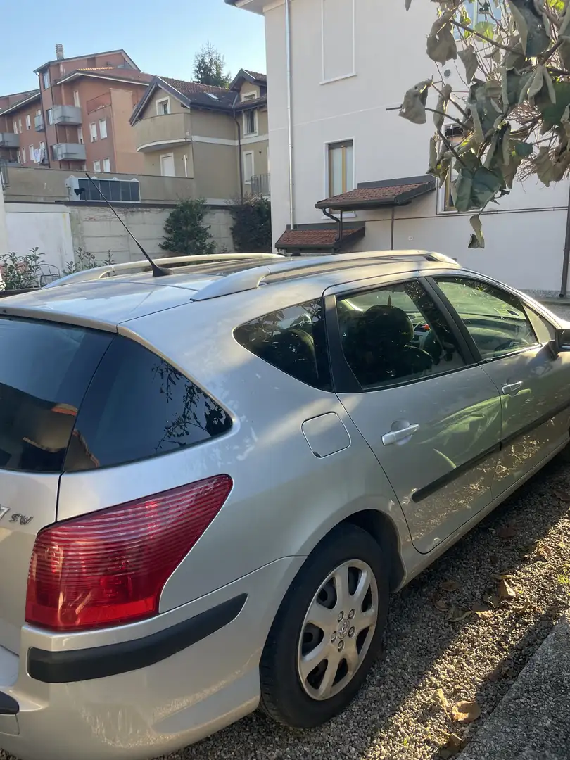 Peugeot 407 SW 1.8 16v Confort - 2