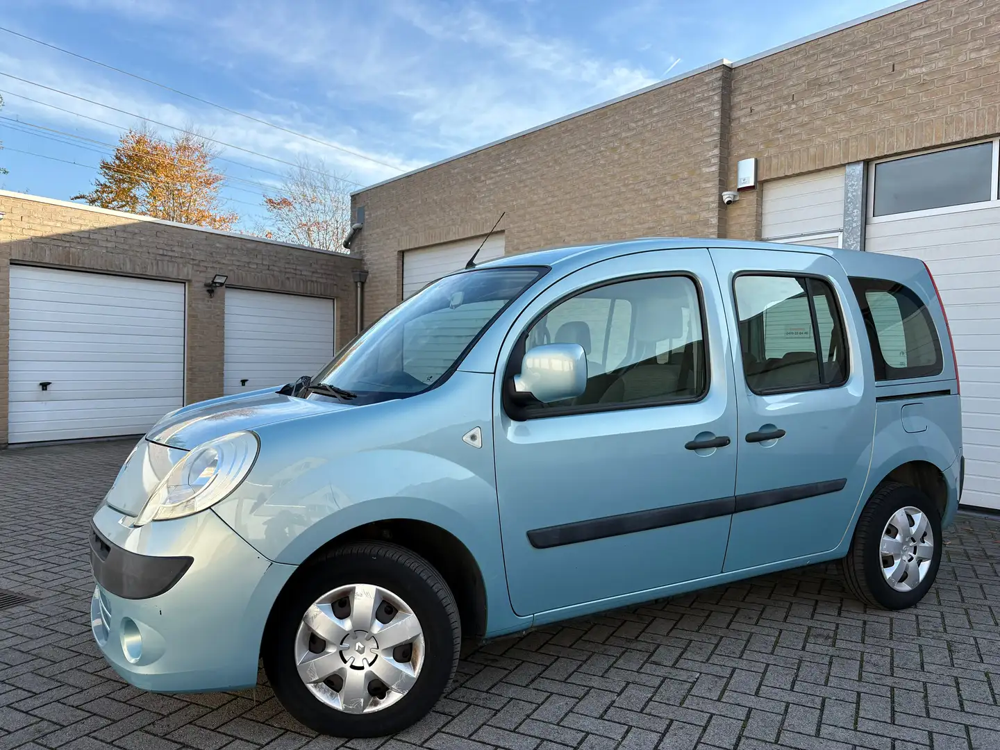 Renault Kangoo Kangoo 1.6 16V 105 Aut. Privilege Bleu - 2