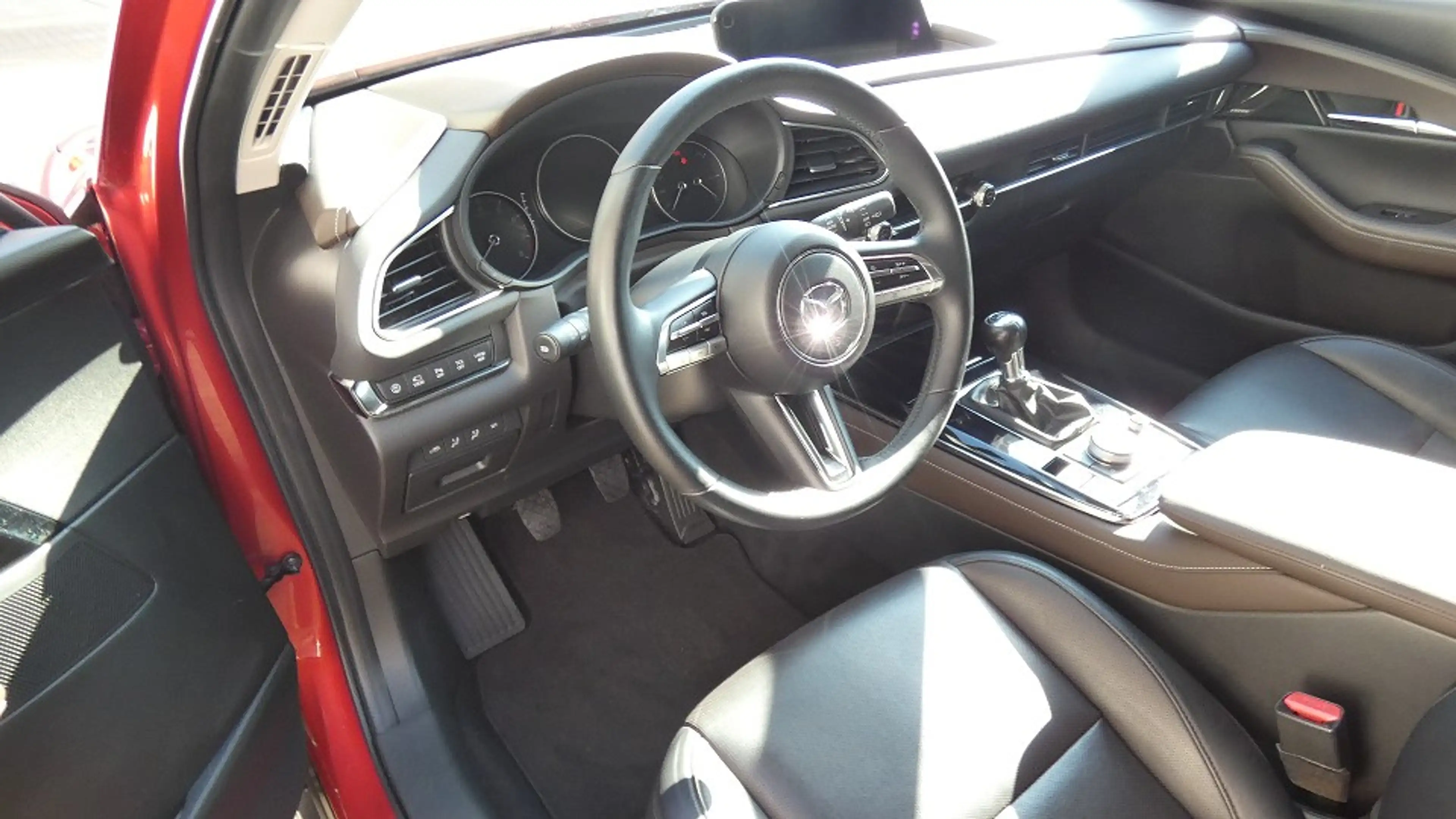 Mazda CX-30 SKYACTIV-X 2.0 M Hybrid Selection Alu 18" Bose Des — photo 13