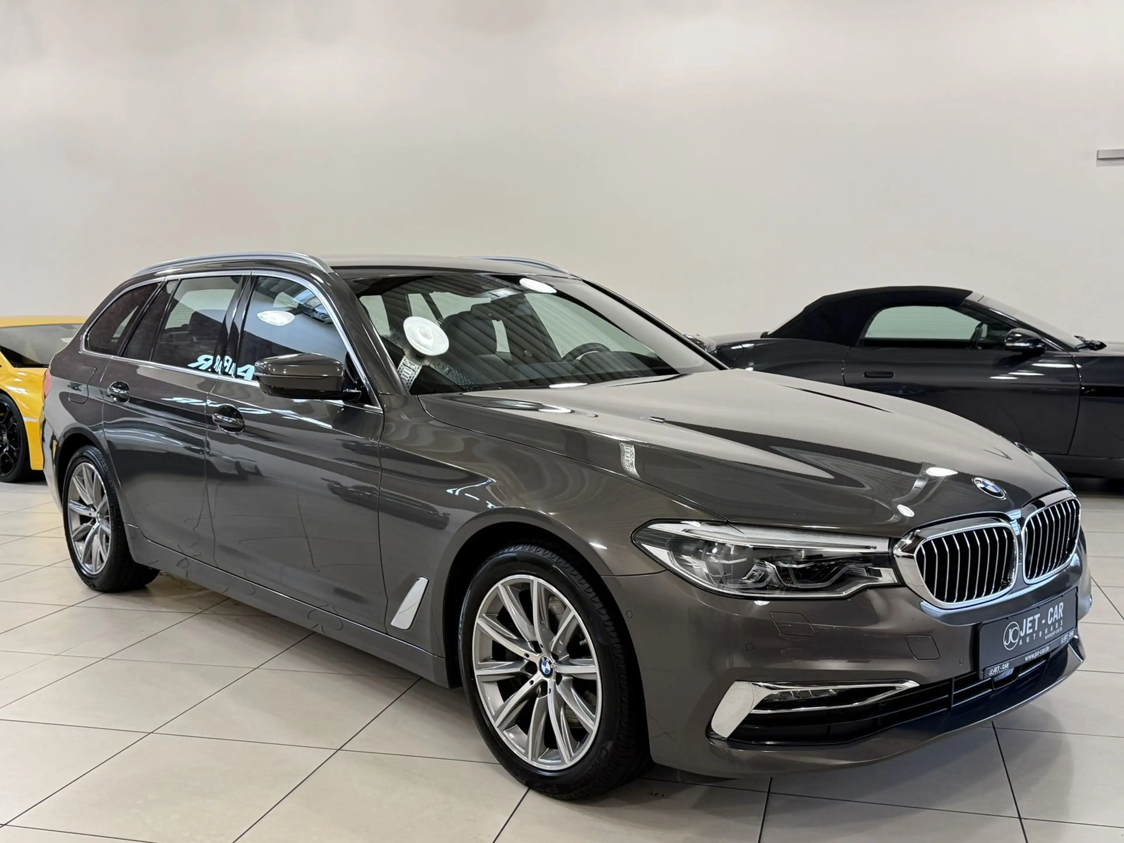 BMW 540 d xDrive Luxury Line *Innovation-Nappa-H&K* — photo 2