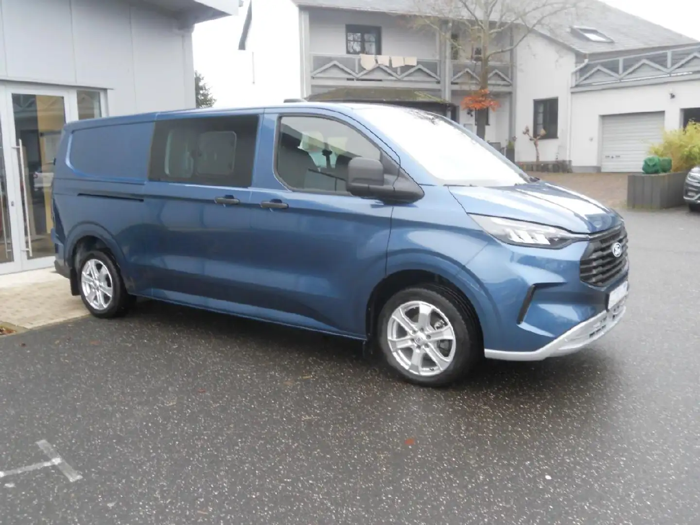 Ford Transit Custom 320 L2 Trend Doppelkabine FWD Blau - 1