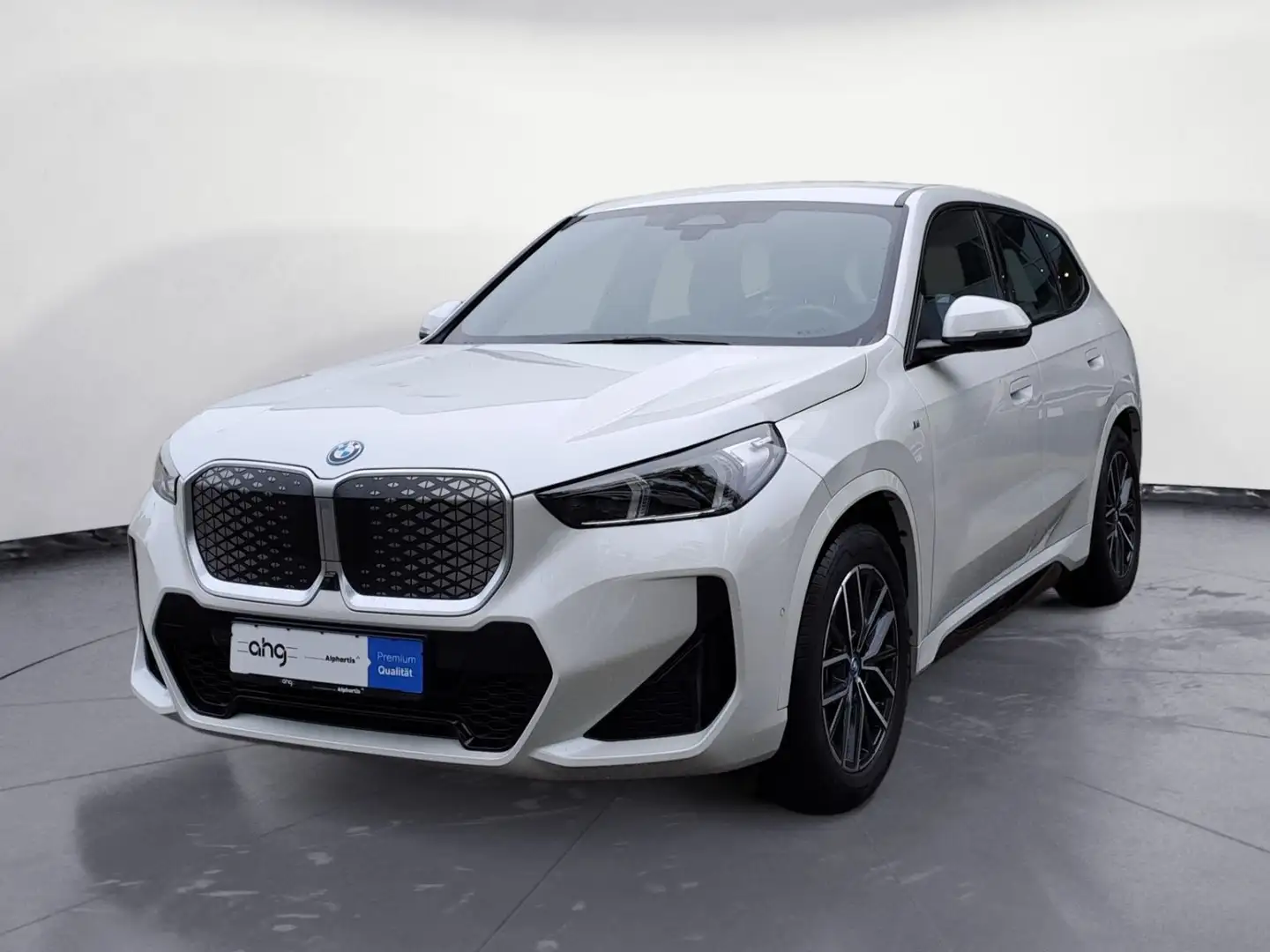 BMW iX1 xDrive30 M-PAKET | AHK | Head-Up | Garantie Weiß - 2