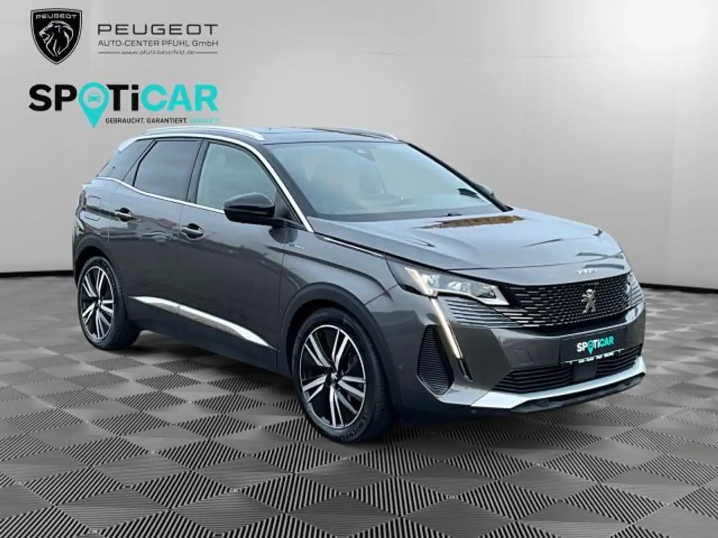 Peugeot 3008 Hybrid4 300 e-EAT8 GT Pack Pano/Leder/Shz/Navi Grau - 1