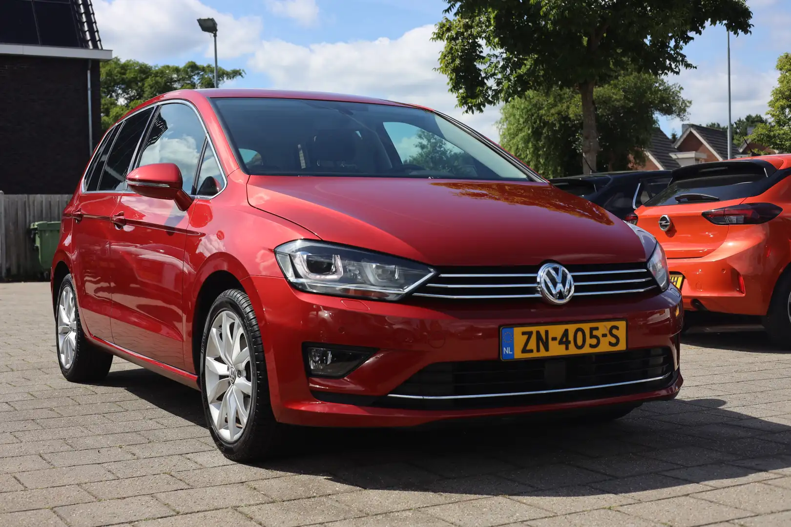 Volkswagen Golf Sportsvan 1.4 TSI HIGHLINE | AUTOMAAT | NAVI | CLIMA Rosso - 2