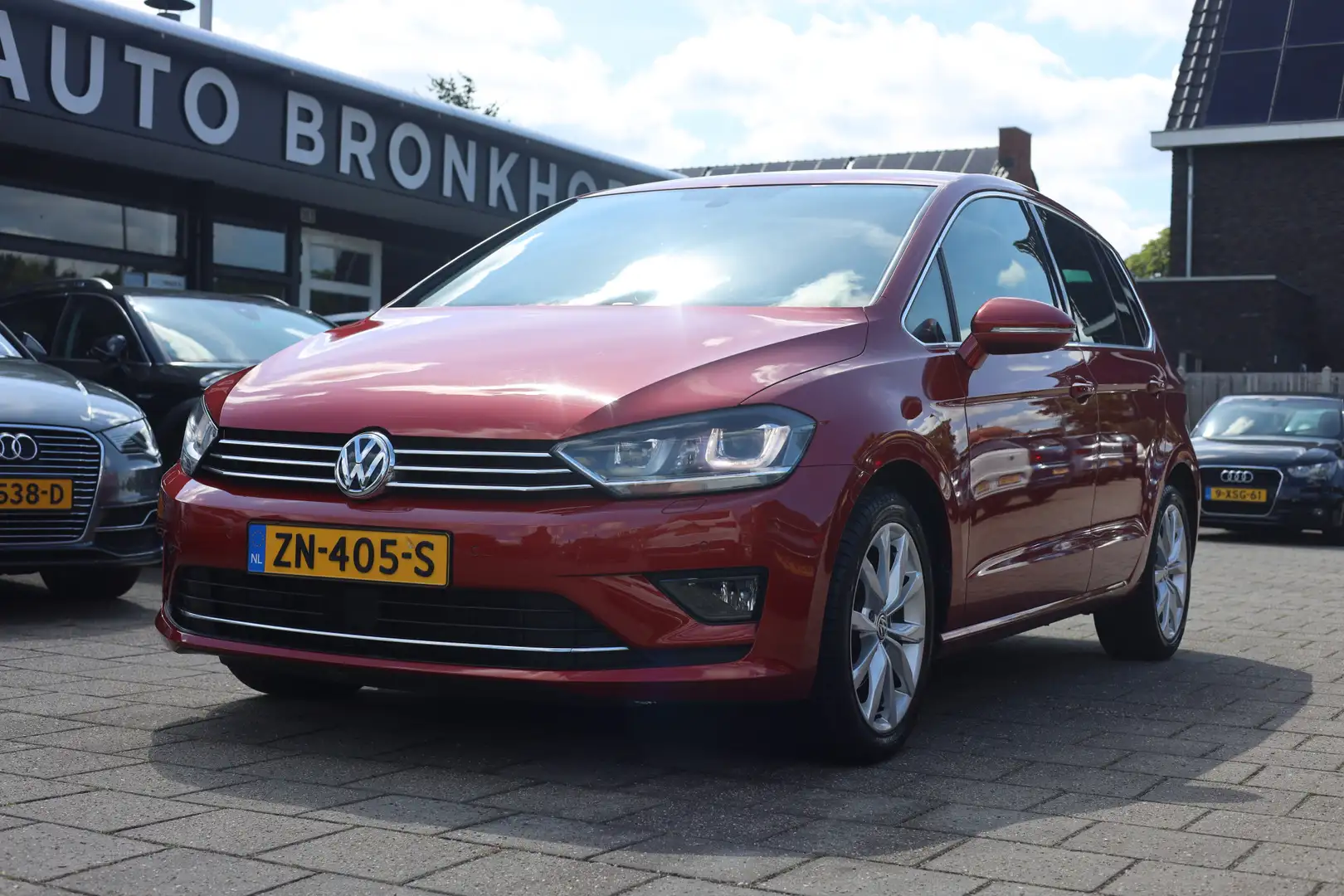 Volkswagen Golf Sportsvan 1.4 TSI HIGHLINE | AUTOMAAT | NAVI | CLIMA Rosso - 1