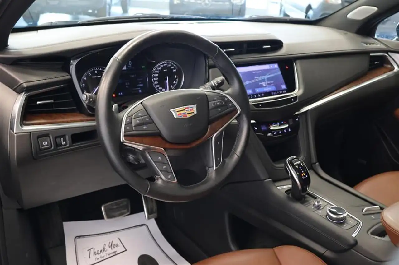 Cadillac XT5 снимка Cadillac XT5