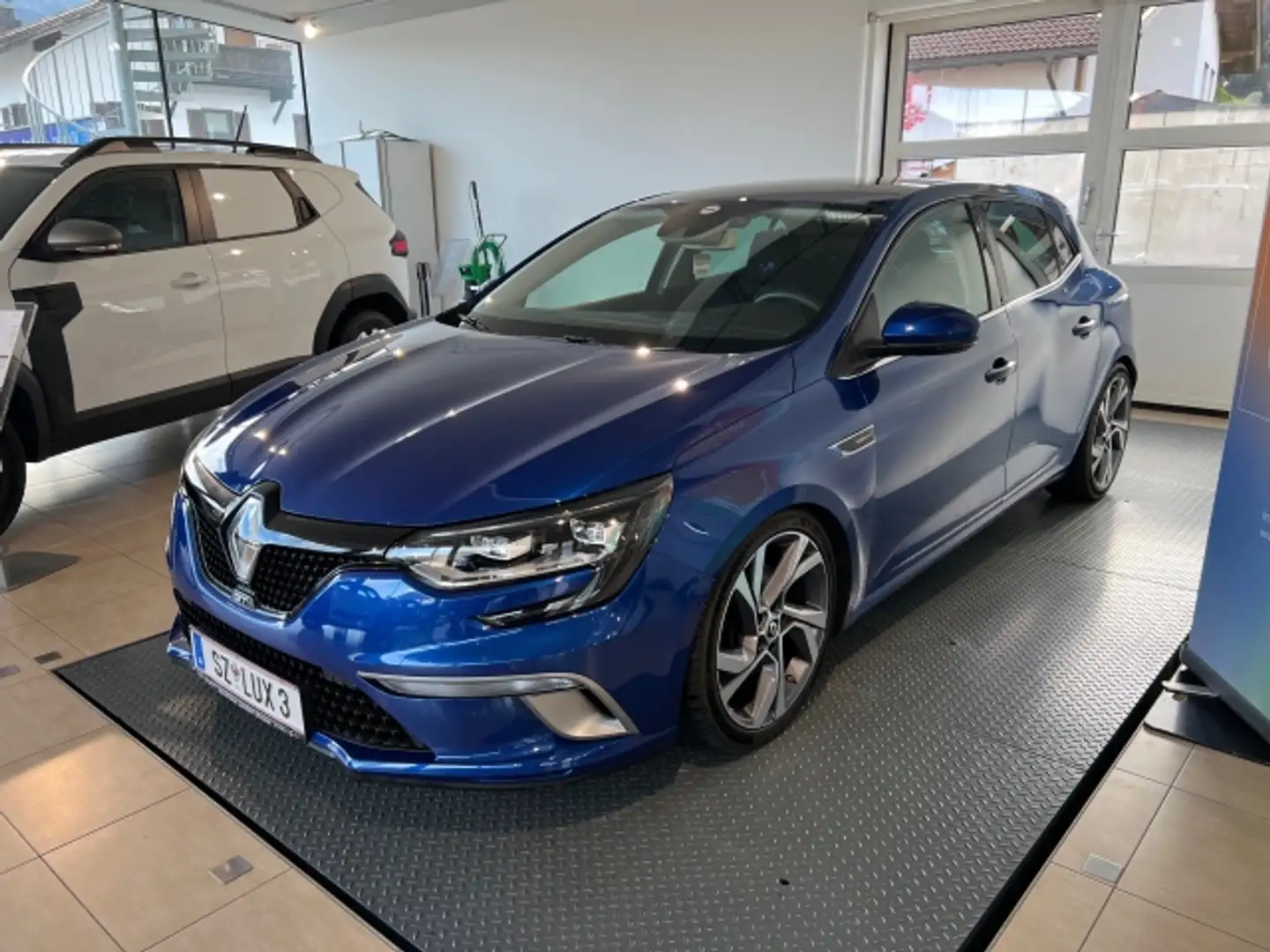 Renault Megane Megane GT TCE205 EDC Blau - 1
