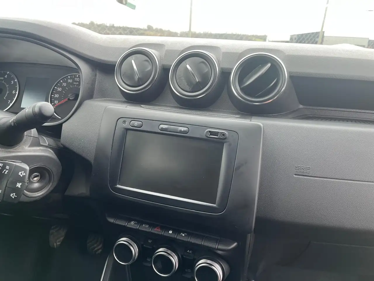 Dacia Duster — photo 9