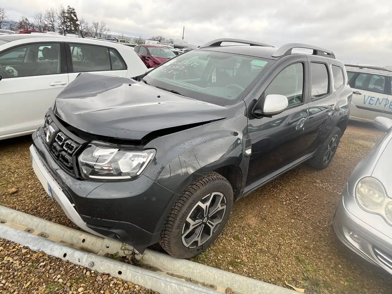 Dacia Duster — photo 2