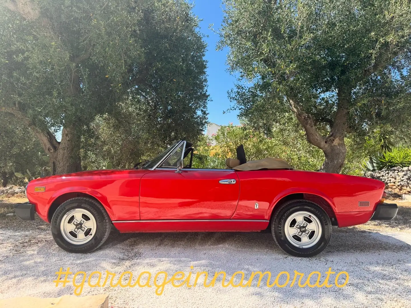 Fiat 124 Spider America Rouge - 1