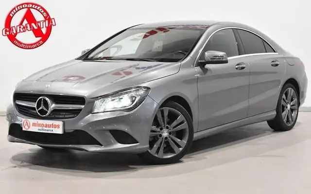 Mercedes-Benz CLA 220 220CDI 7G-DCT