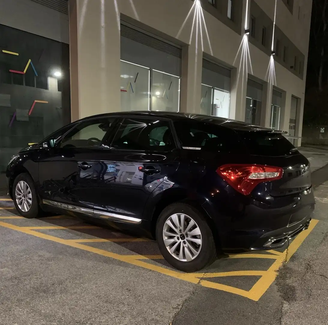 DS Automobiles DS 5 blue hdi 1600 - 2