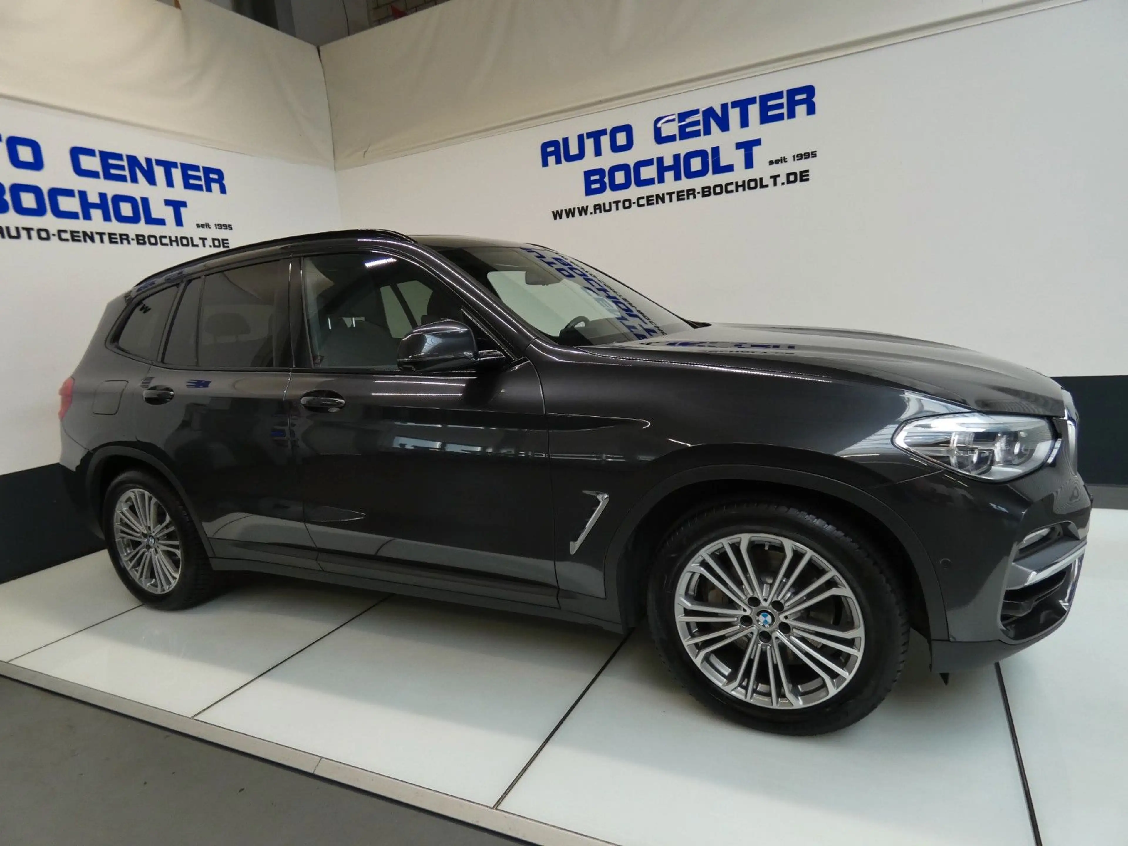 BMW X3 xDrive 30 d Luxury Line*HUD*Standh*Panorama — photo 4