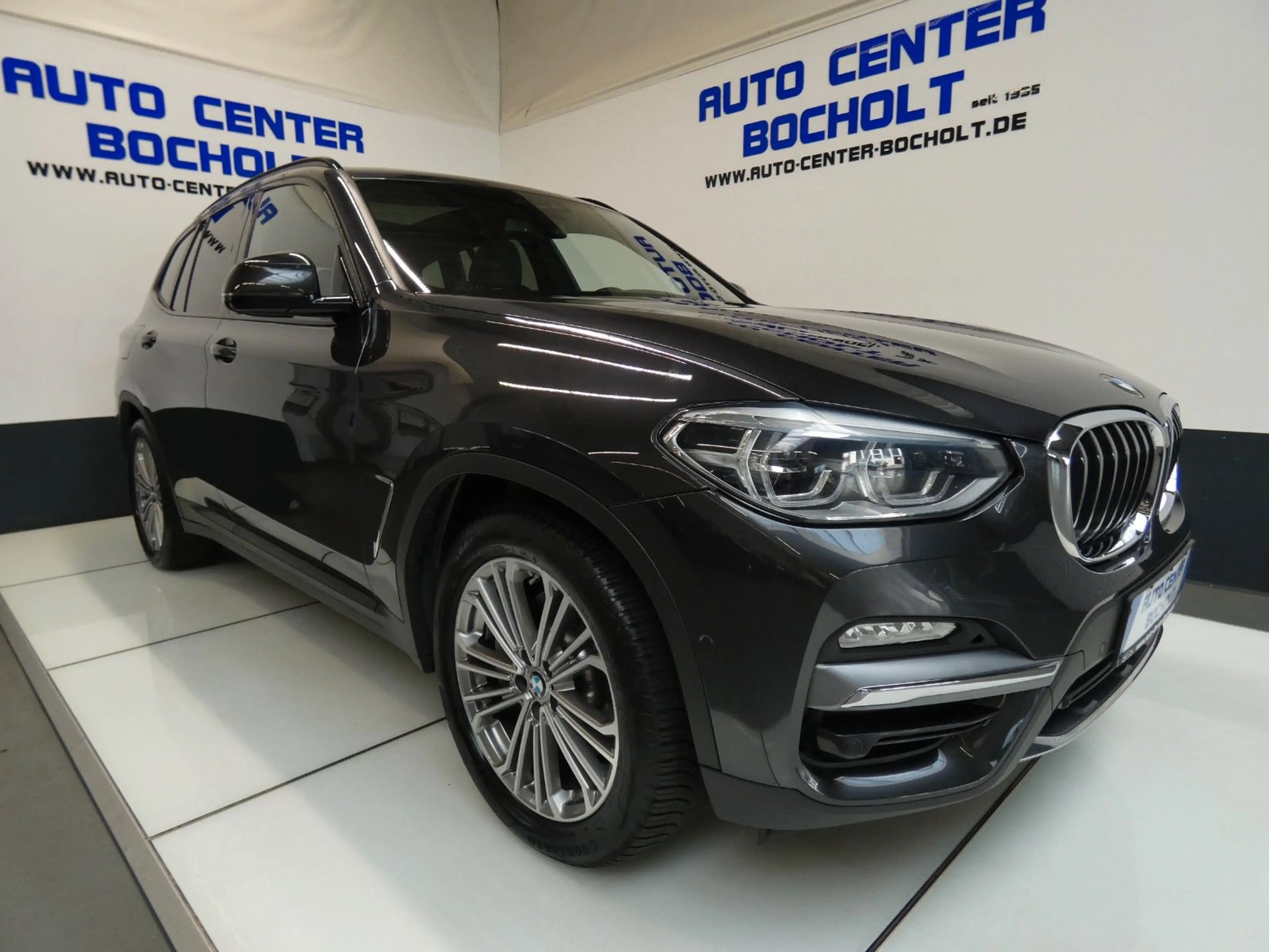 BMW X3 xDrive 30 d Luxury Line*HUD*Standh*Panorama — photo 2