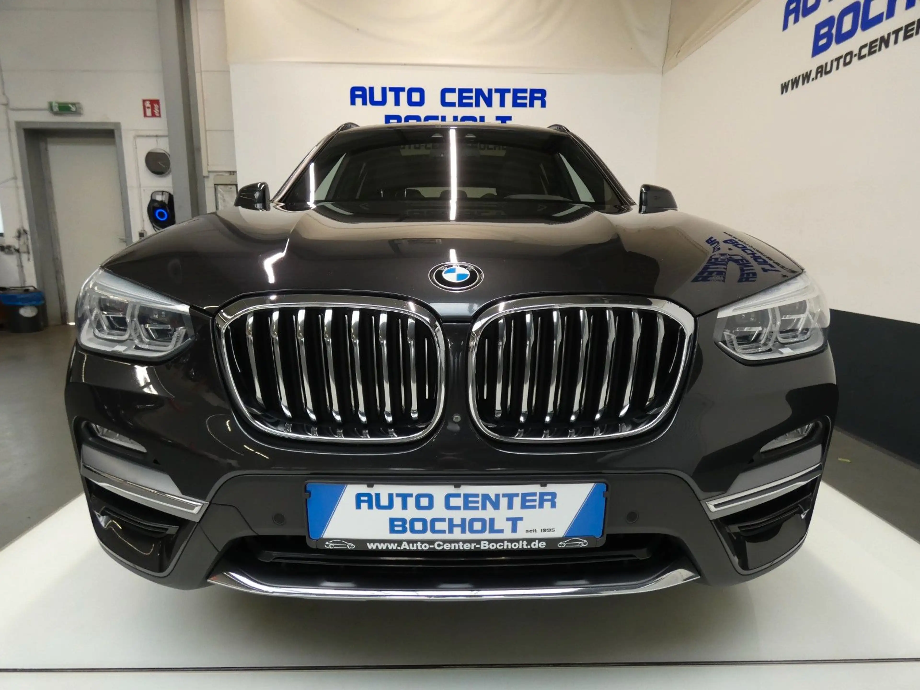 BMW X3 xDrive 30 d Luxury Line*HUD*Standh*Panorama
