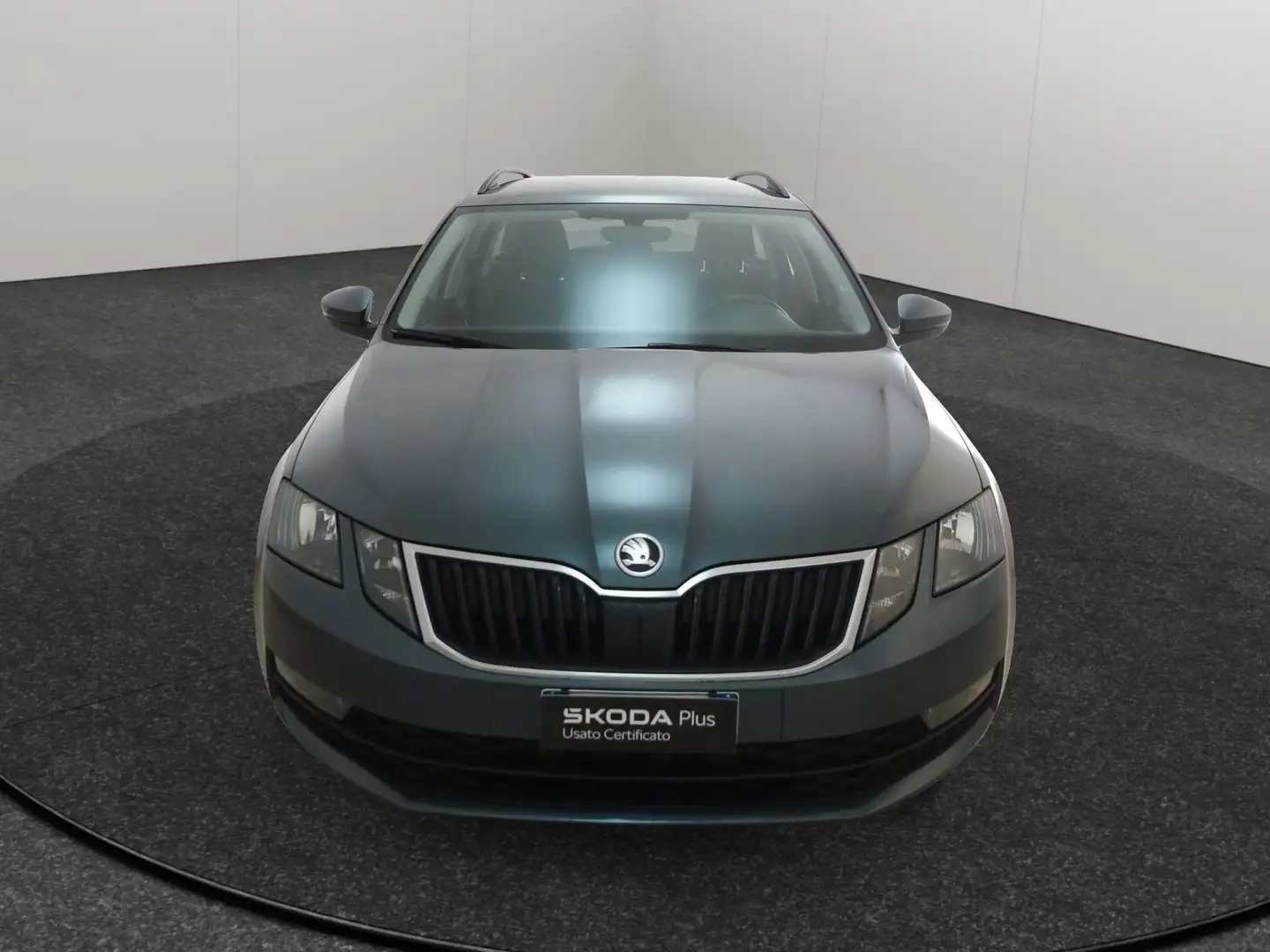 Skoda Octavia Octavia 1.6 TDI SCR 115 CV Wagon Executive Grigio - 2
